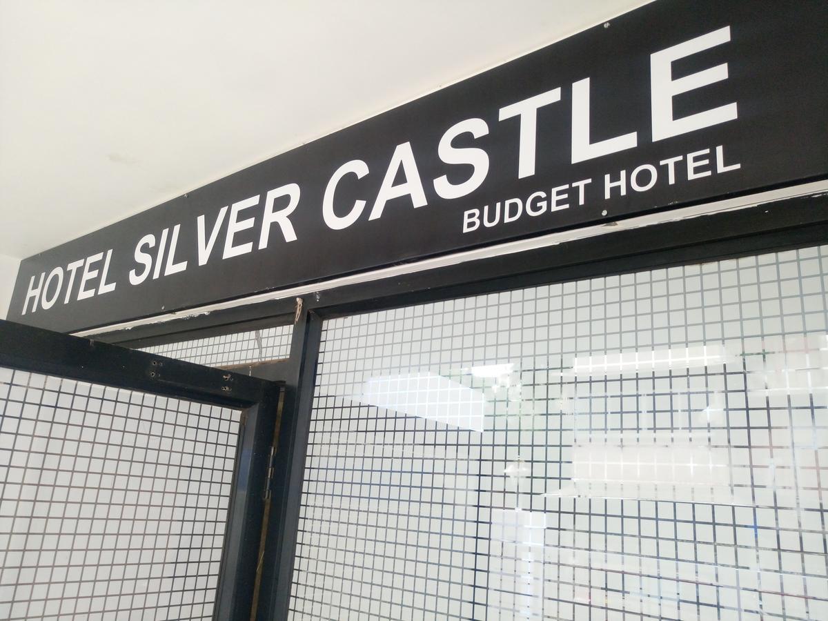 Hotel Silver Castle Bombaj Exteriér fotografie